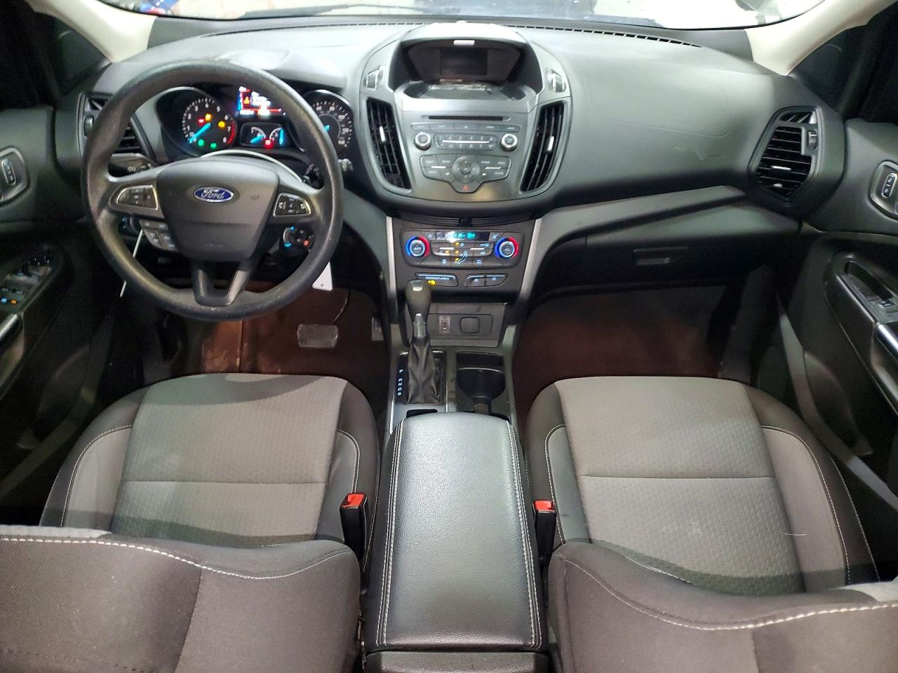 2017 FORD ESCAPE photo 15