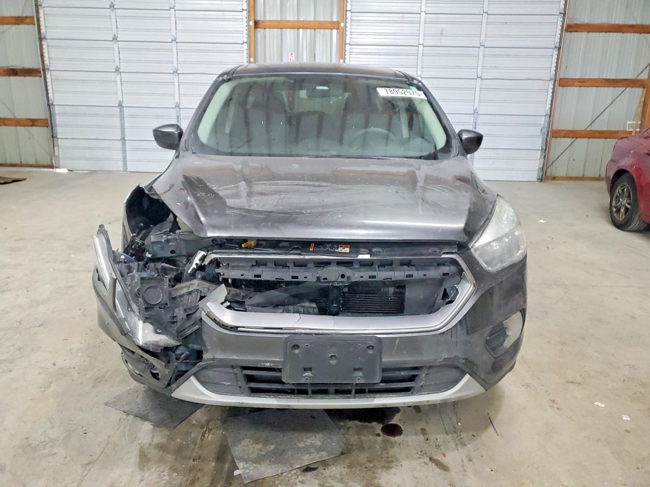 2017 FORD ESCAPE photo 9