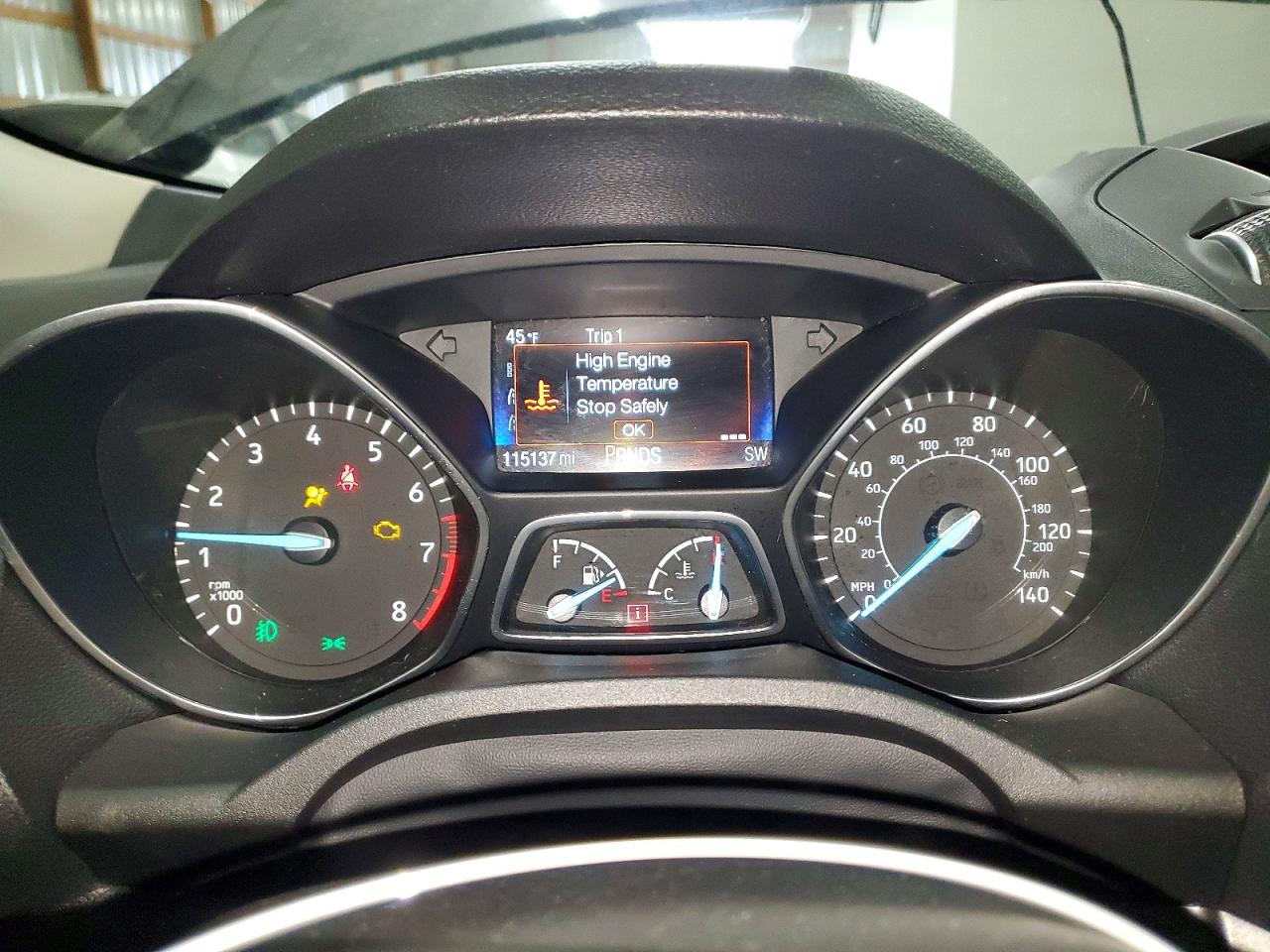 2017 FORD ESCAPE photo 17