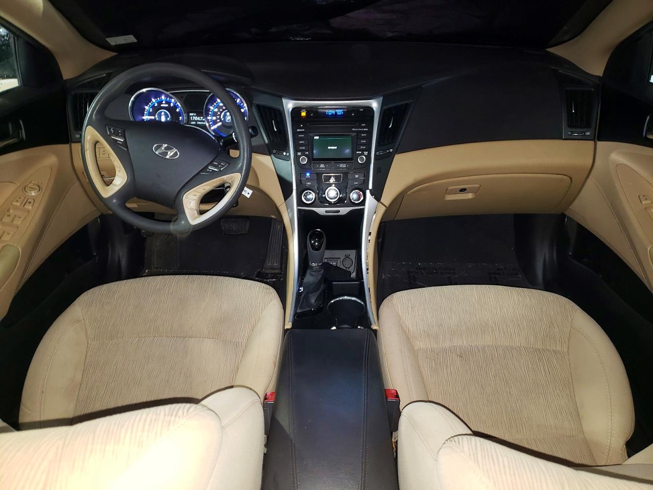2014 HYUNDAI SONATA GLS photo 8