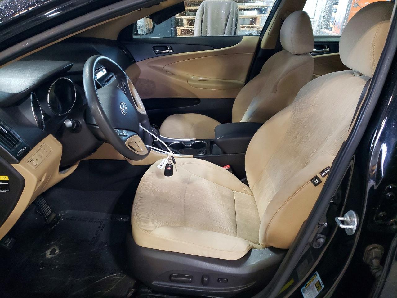 2014 HYUNDAI SONATA GLS photo 7