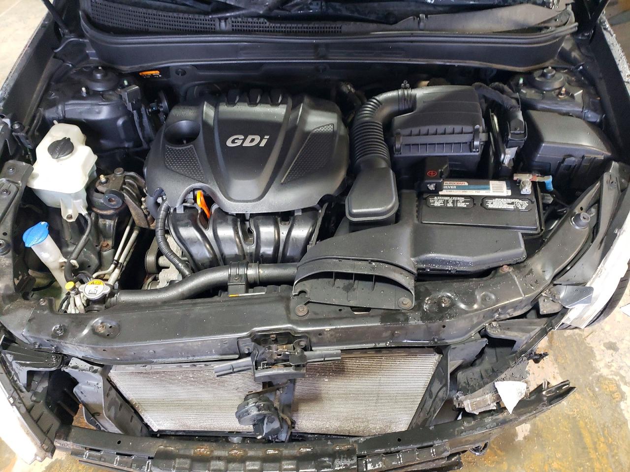 2014 HYUNDAI SONATA GLS photo 11