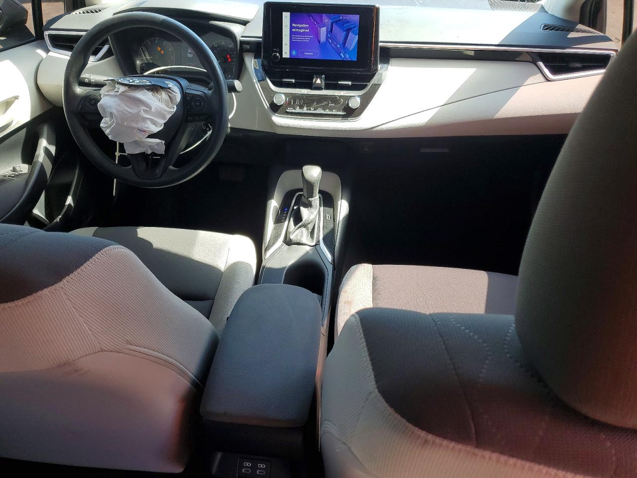 2024 TOYOTA COROLLA LE photo 15
