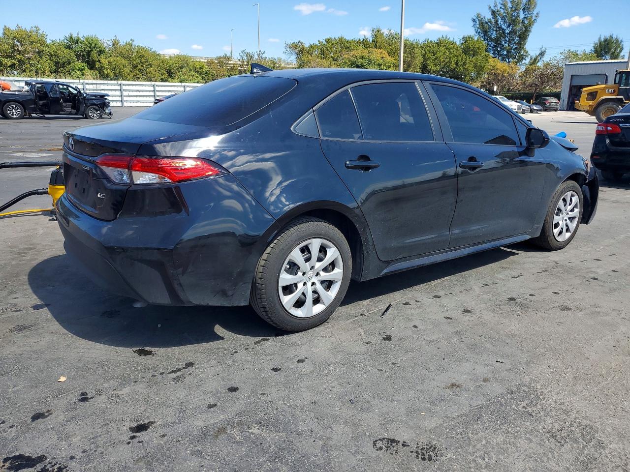 2024 TOYOTA COROLLA LE photo 5