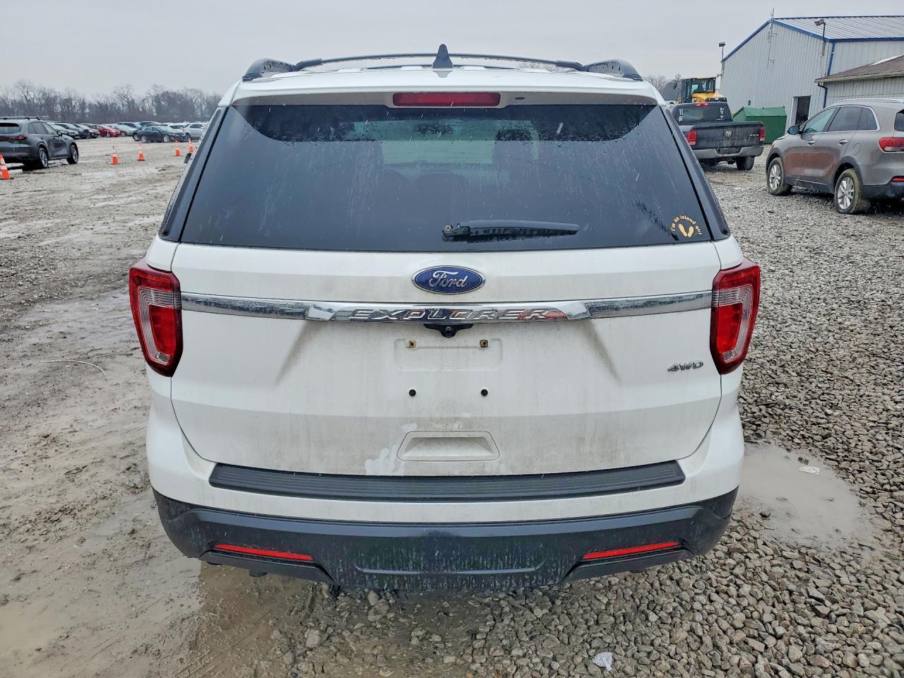 2018 FORD EXPLORER photo 11
