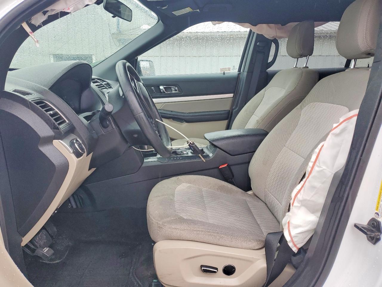 2018 FORD EXPLORER photo 13