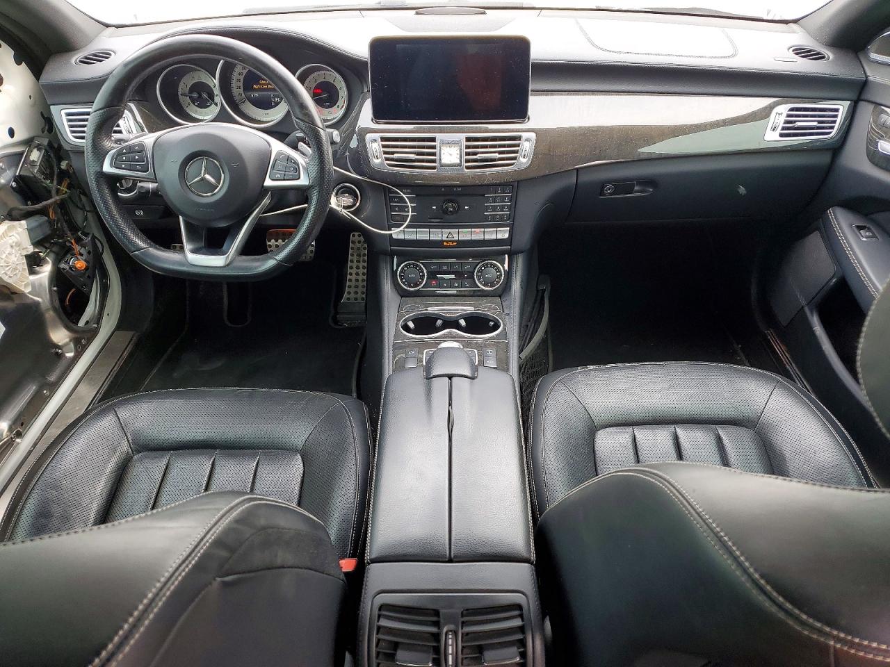 2015 MERCEDES-BENZ CLS 550 4MATIC photo 22