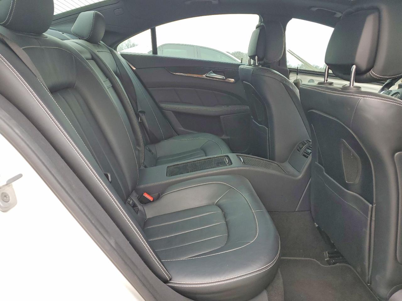 2015 MERCEDES-BENZ CLS 550 4MATIC photo 28