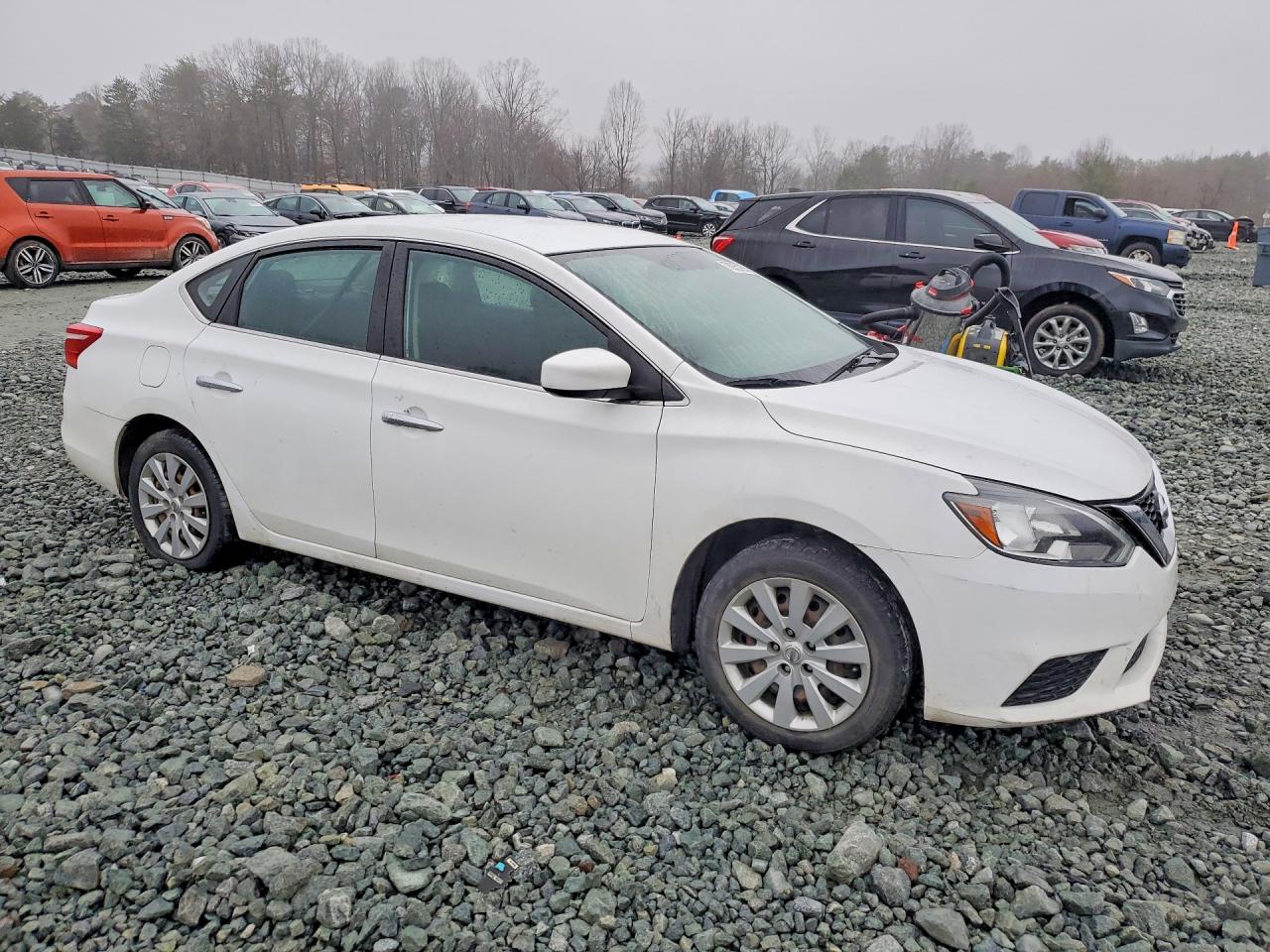 2019 NISSAN SENTRA S photo 10