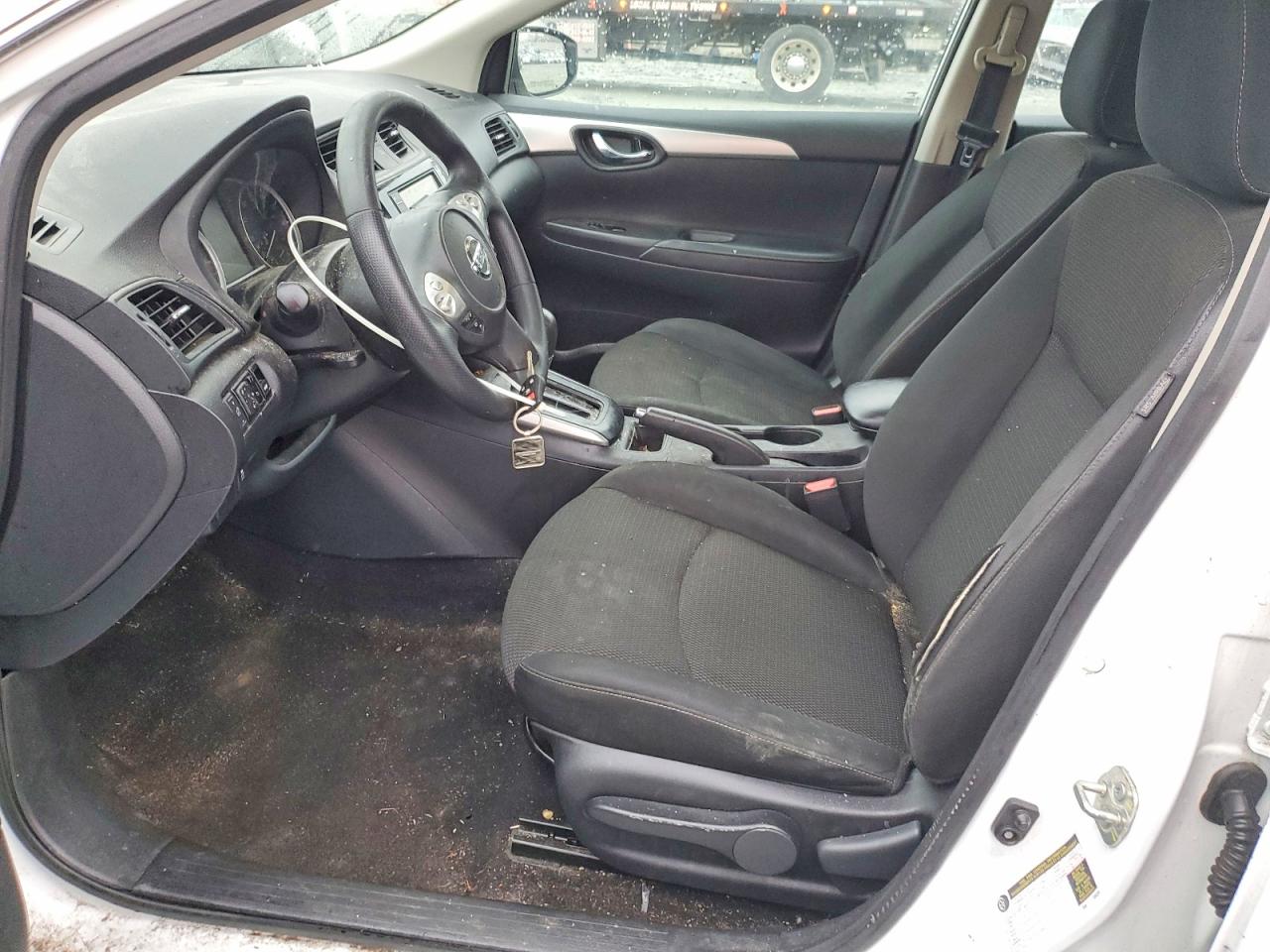 2019 NISSAN SENTRA S photo 19