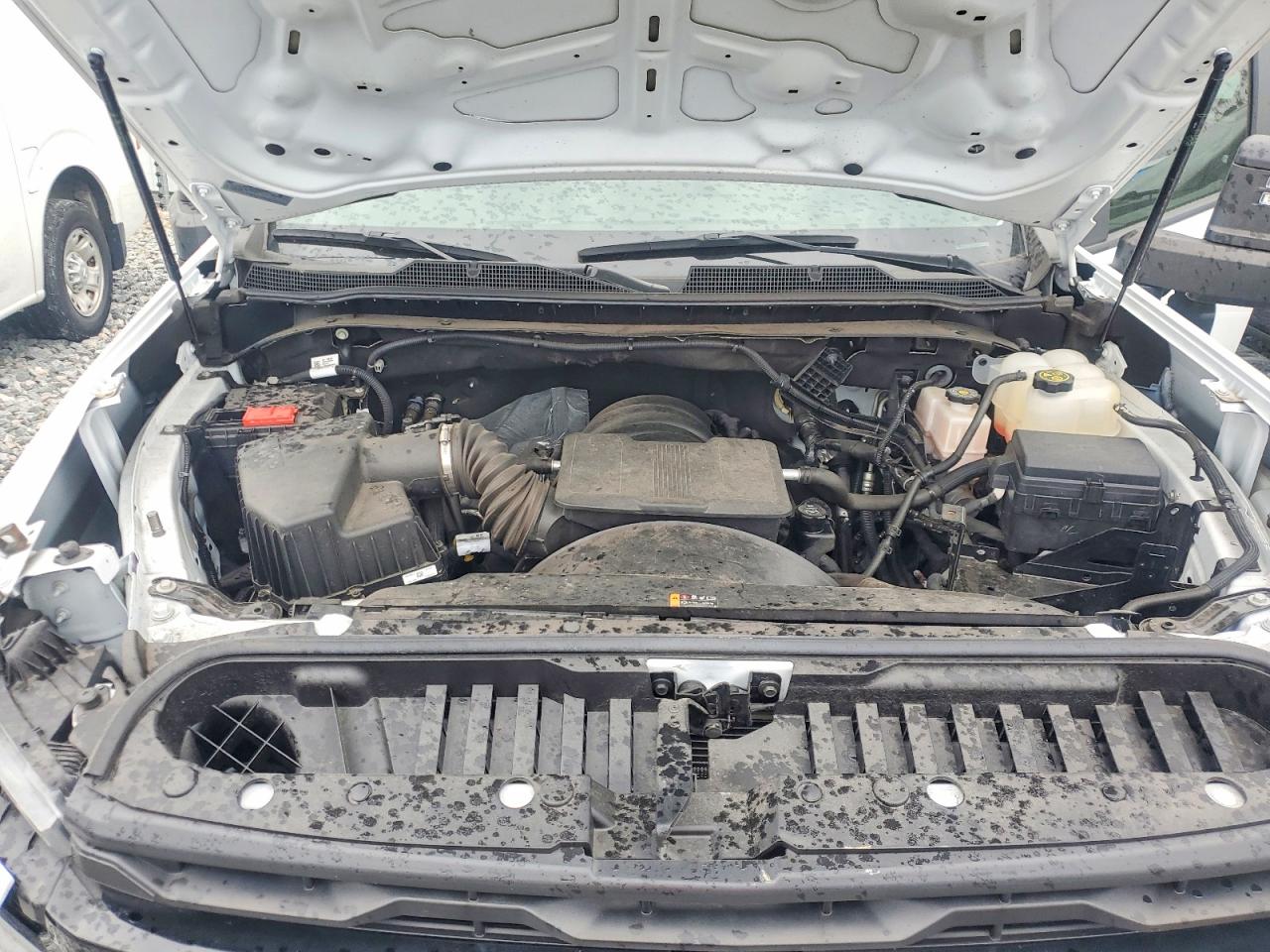 2024 CHEVROLET SILVERADO C3500 photo 21