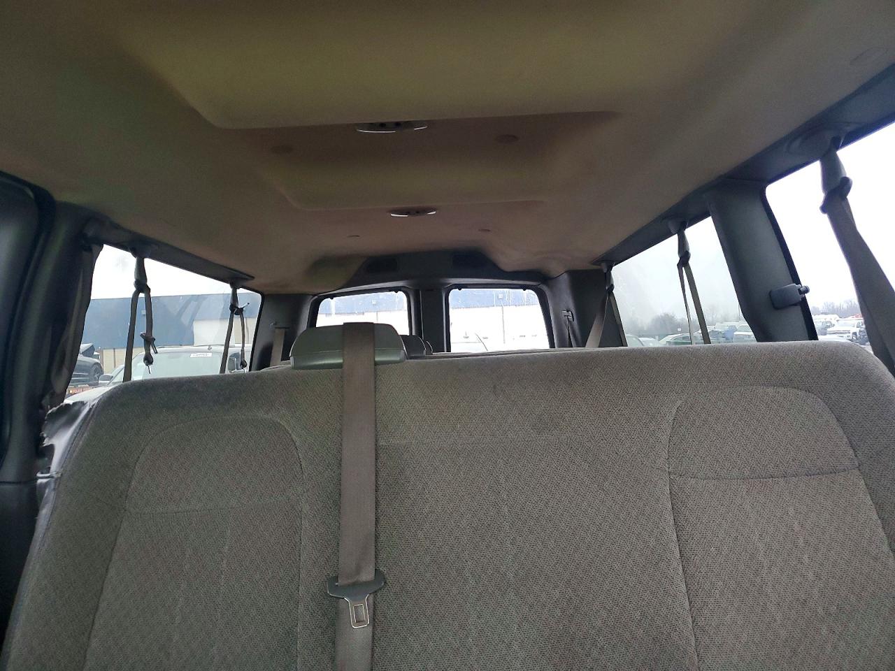 2021 CHEVROLET EXPRESS G3500 LT photo 19