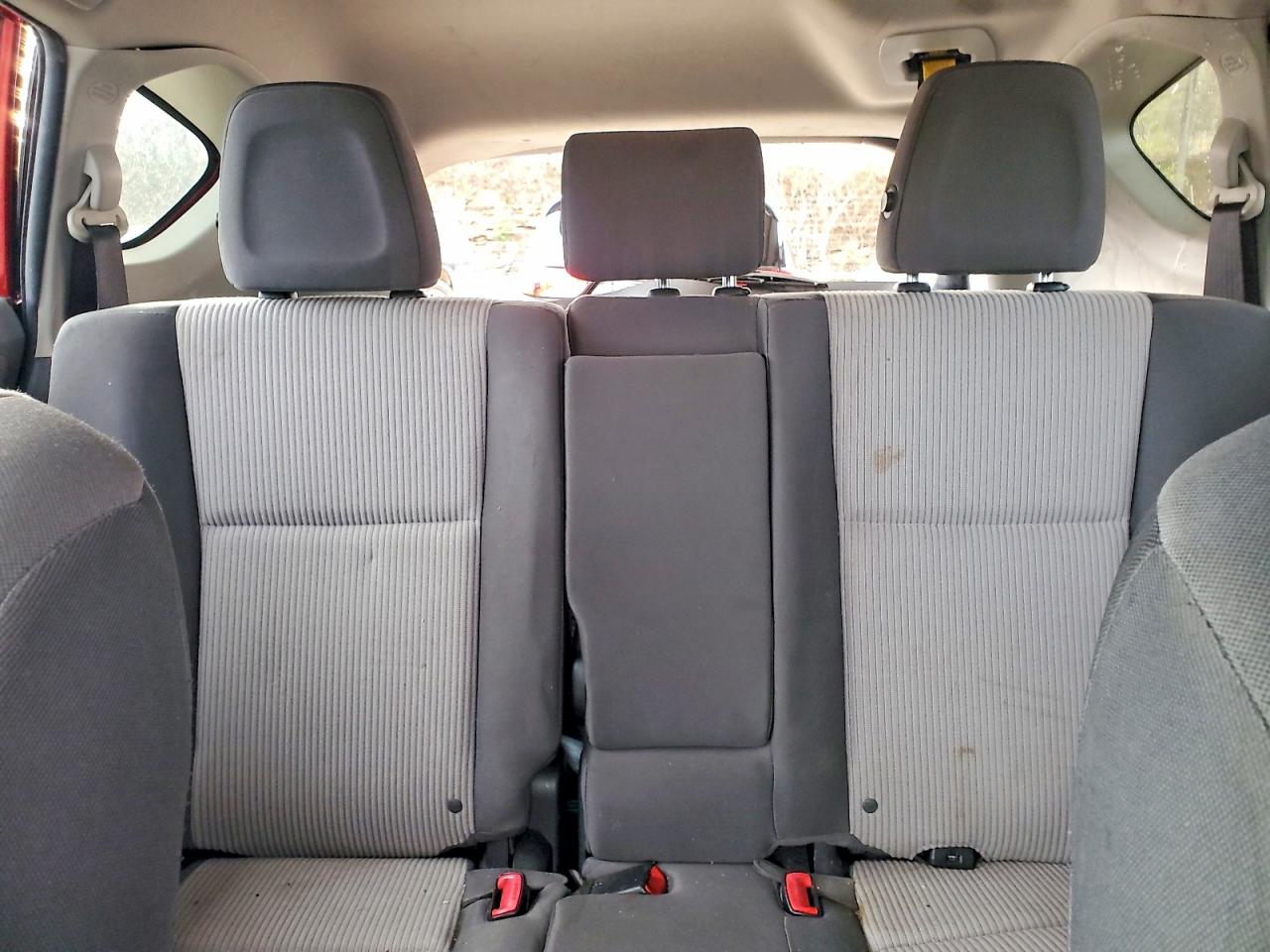 2013 TOYOTA RAV4 LE photo 19
