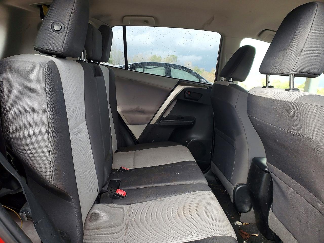 2013 TOYOTA RAV4 LE photo 21