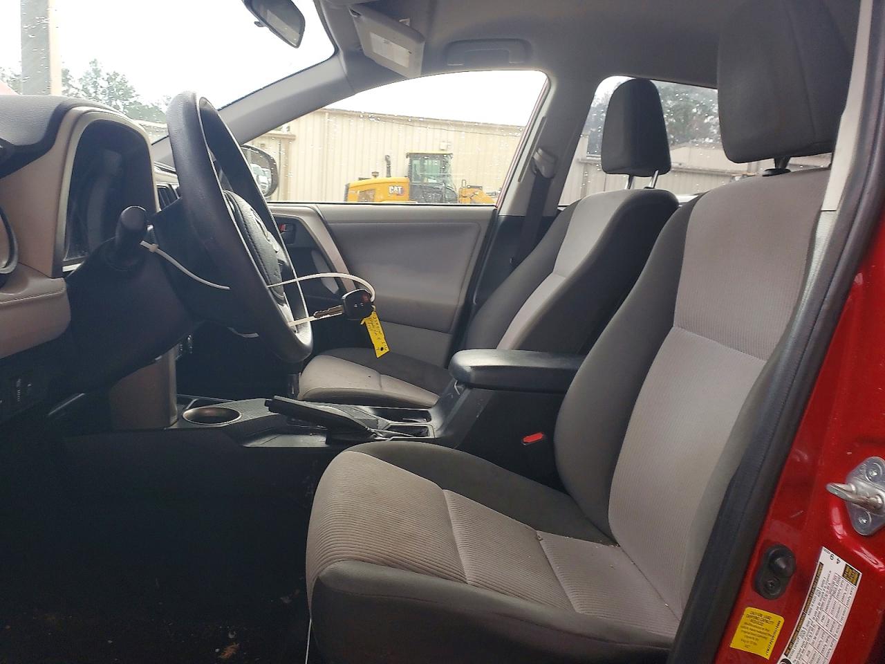 2013 TOYOTA RAV4 LE photo 13