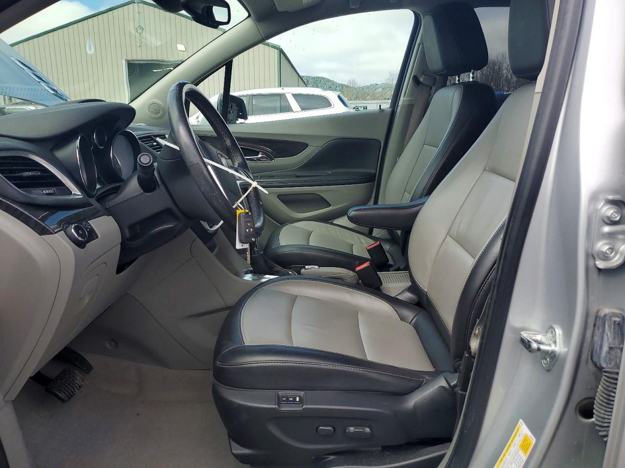 2016 BUICK ENCORE photo 13