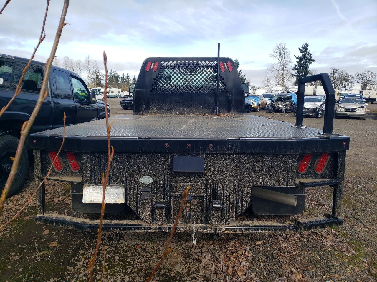 2022 FORD F550 SUPER DUTY FLATBED TRUCK photo 11
