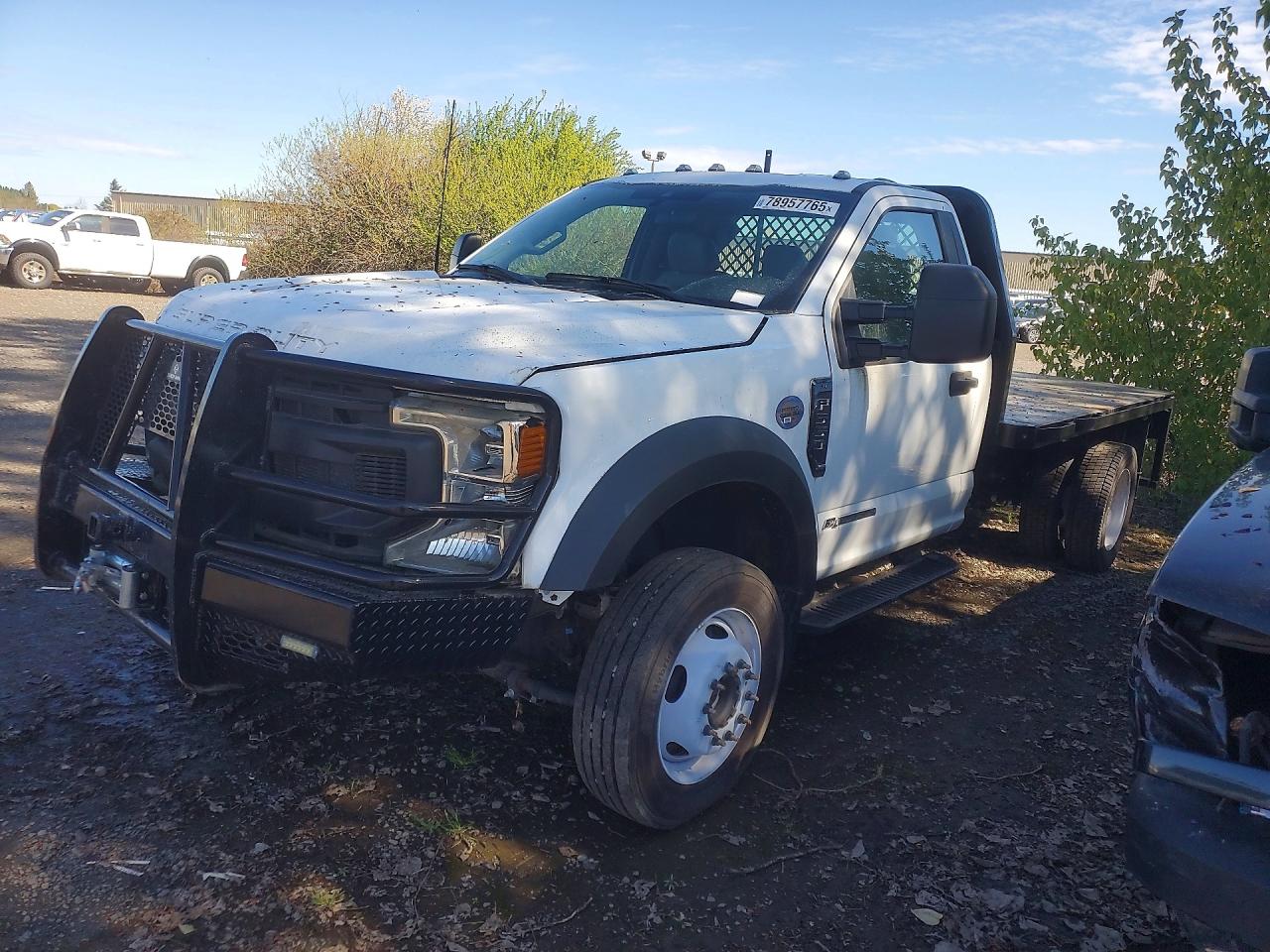 2022 FORD F550