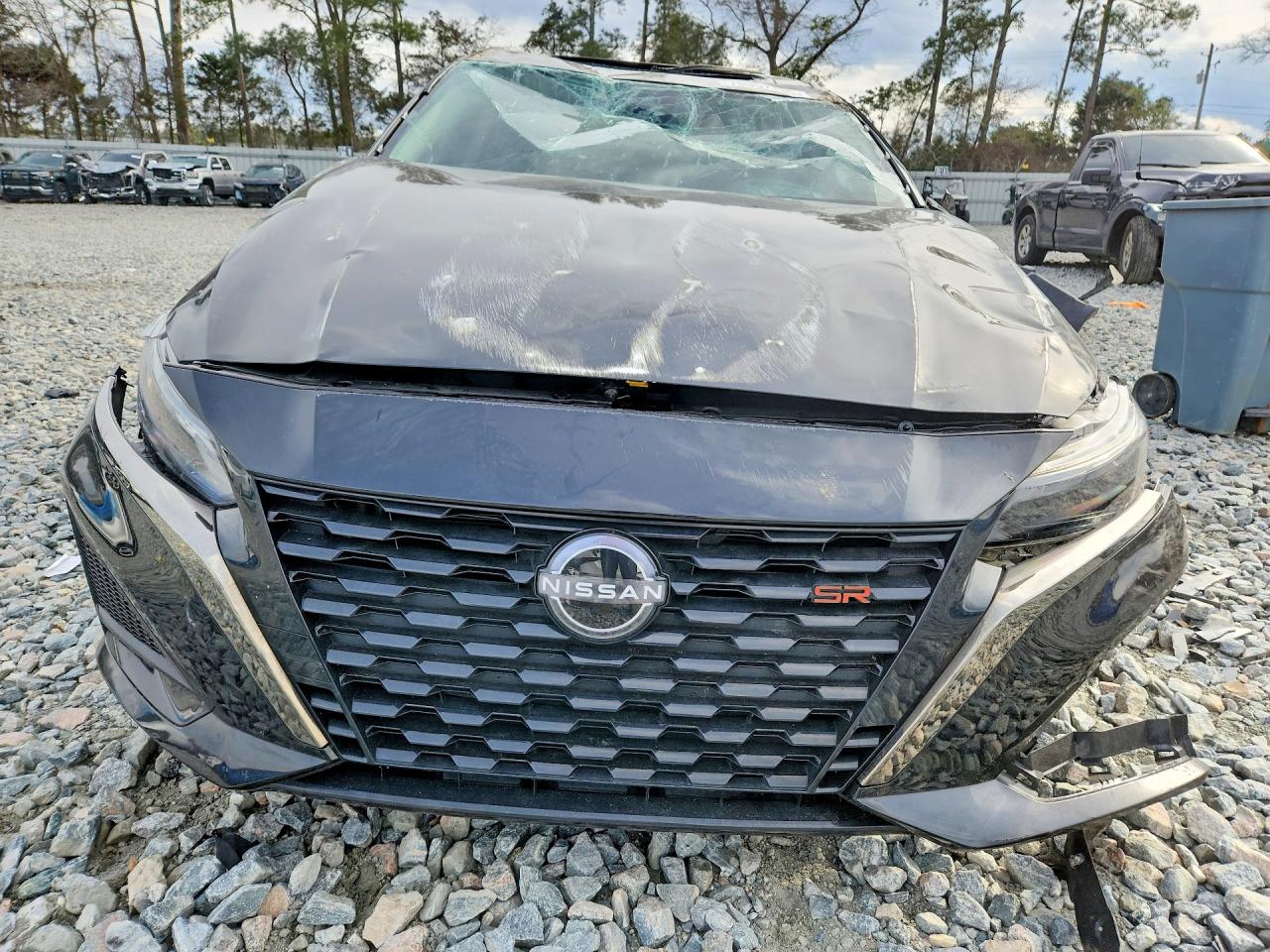 2024 NISSAN ALTIMA 2.5 SR photo 5