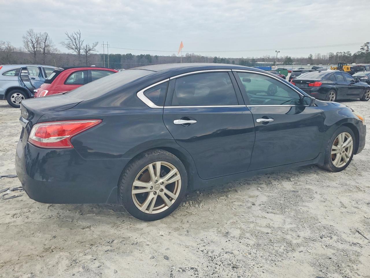 2013 NISSAN ALTIMA 3.5 S photo 3