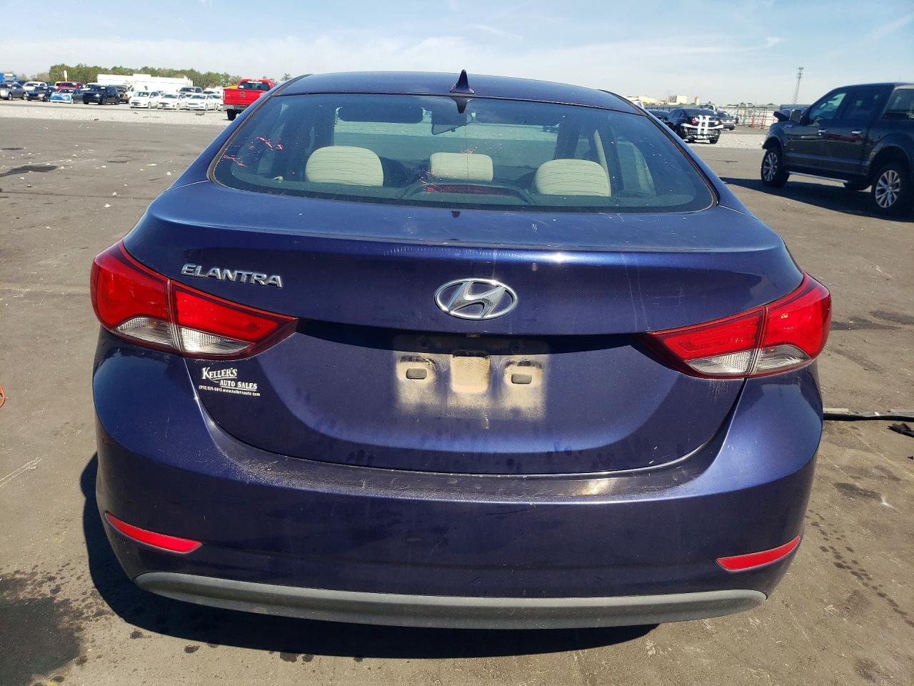 2014 HYUNDAI ELANTRA photo 11