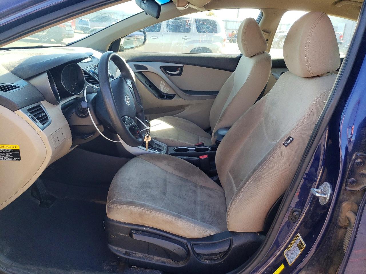 2014 HYUNDAI ELANTRA photo 13