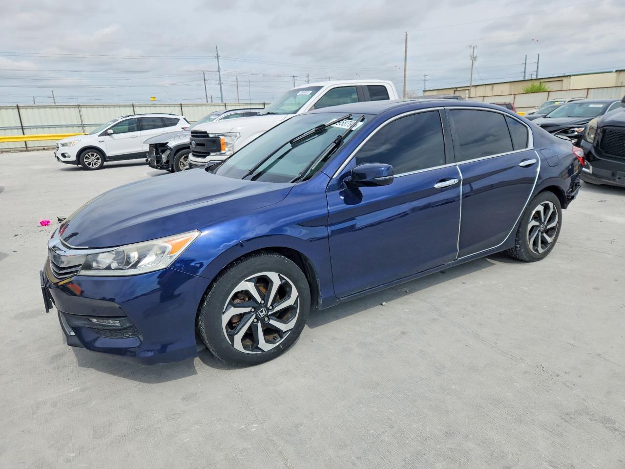 2016 HONDA ACCORD