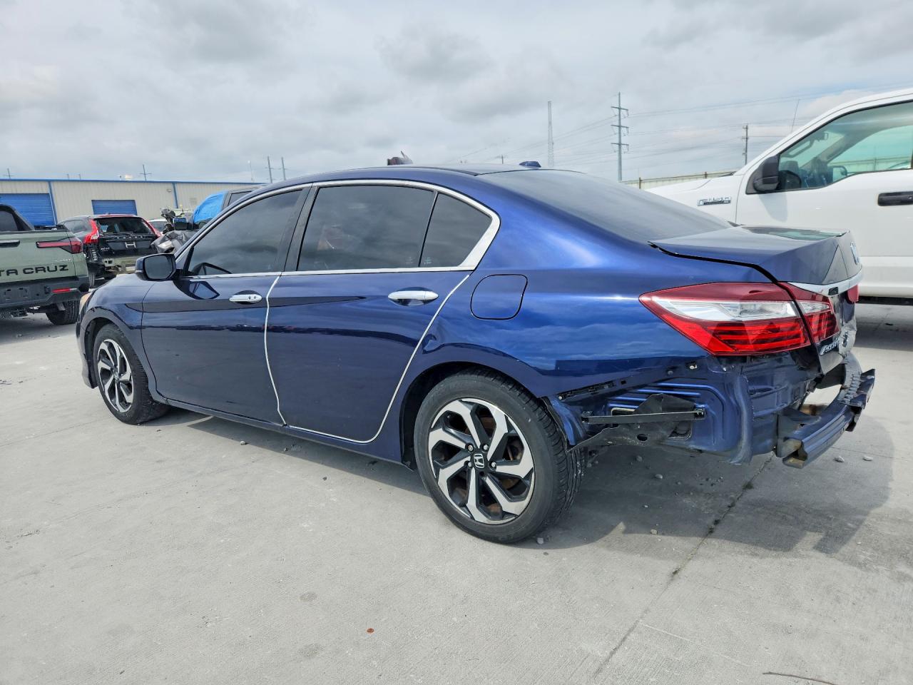 2016 HONDA ACCORD EX photo 2
