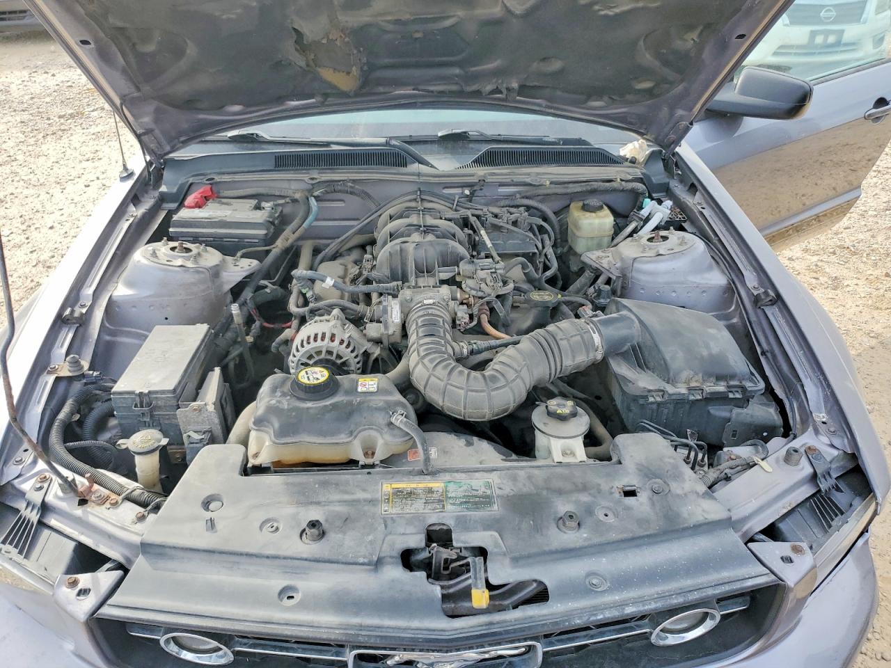 2006 FORD MUSTANG photo 21