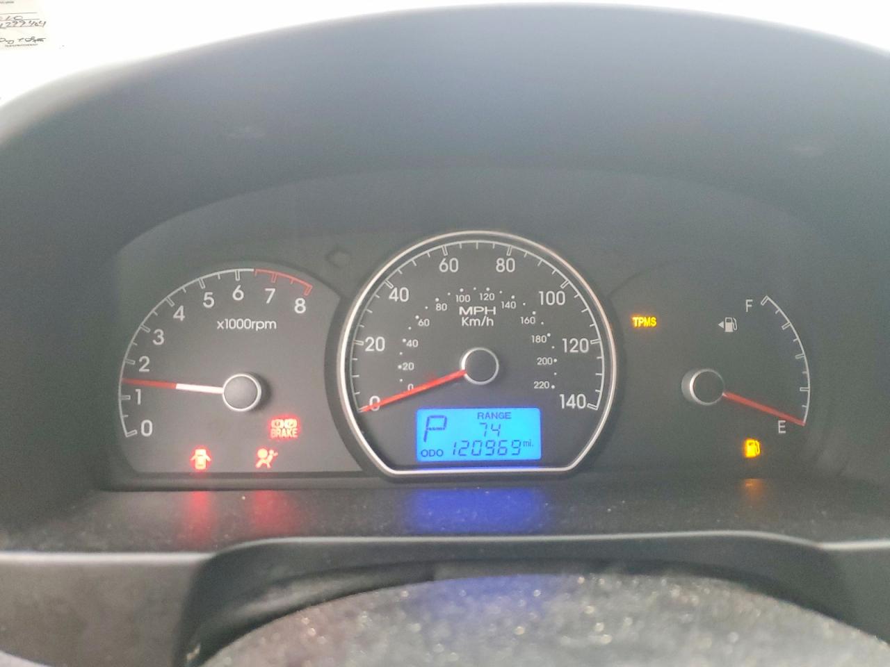 2010 HYUNDAI ELANTRA SE photo 17