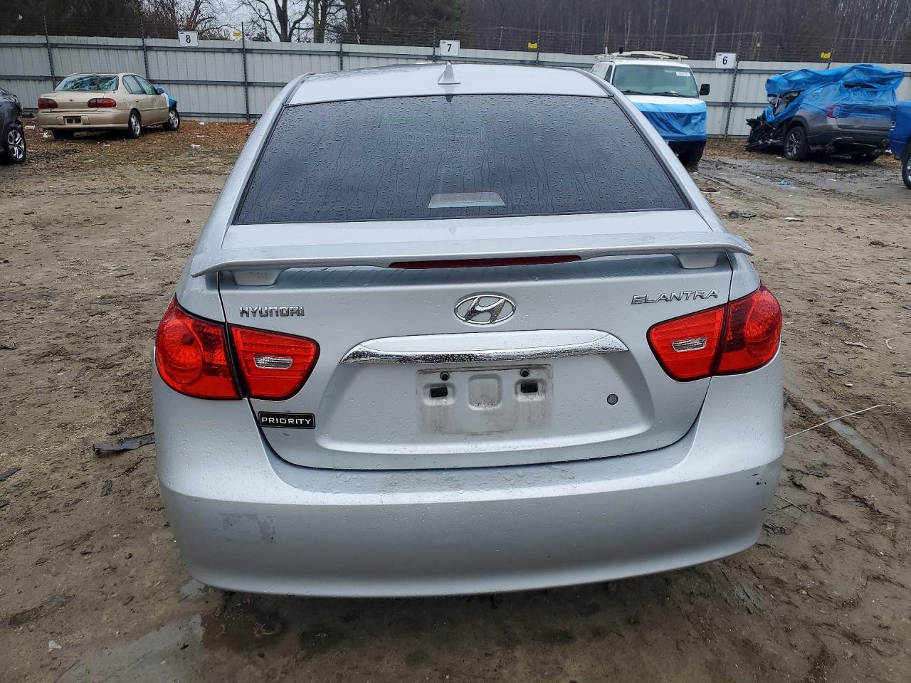 2010 HYUNDAI ELANTRA SE photo 11