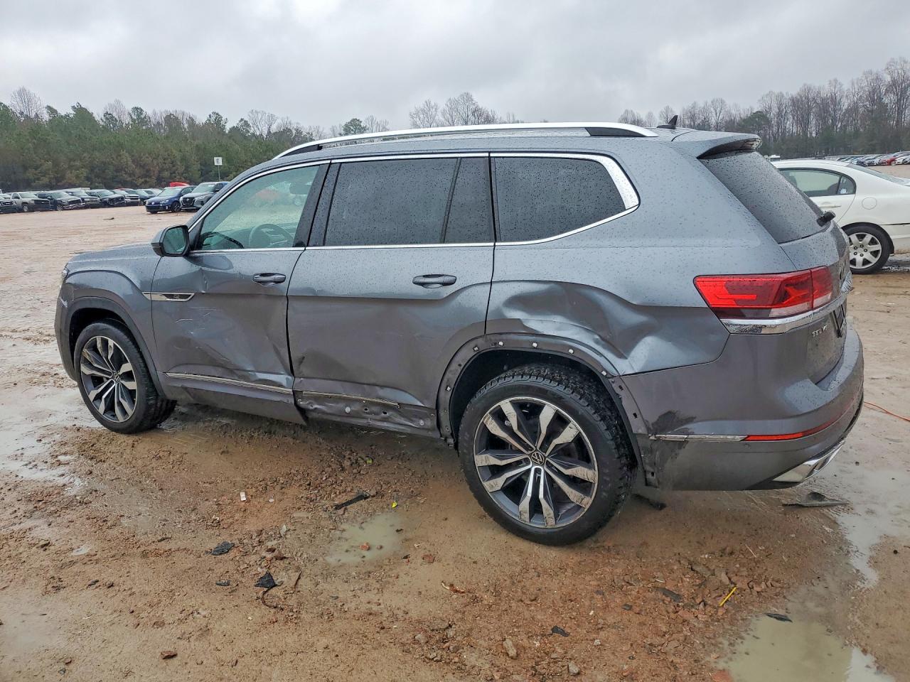 2023 VOLKSWAGEN ATLAS SEL PREMIUM R-LINE photo 4