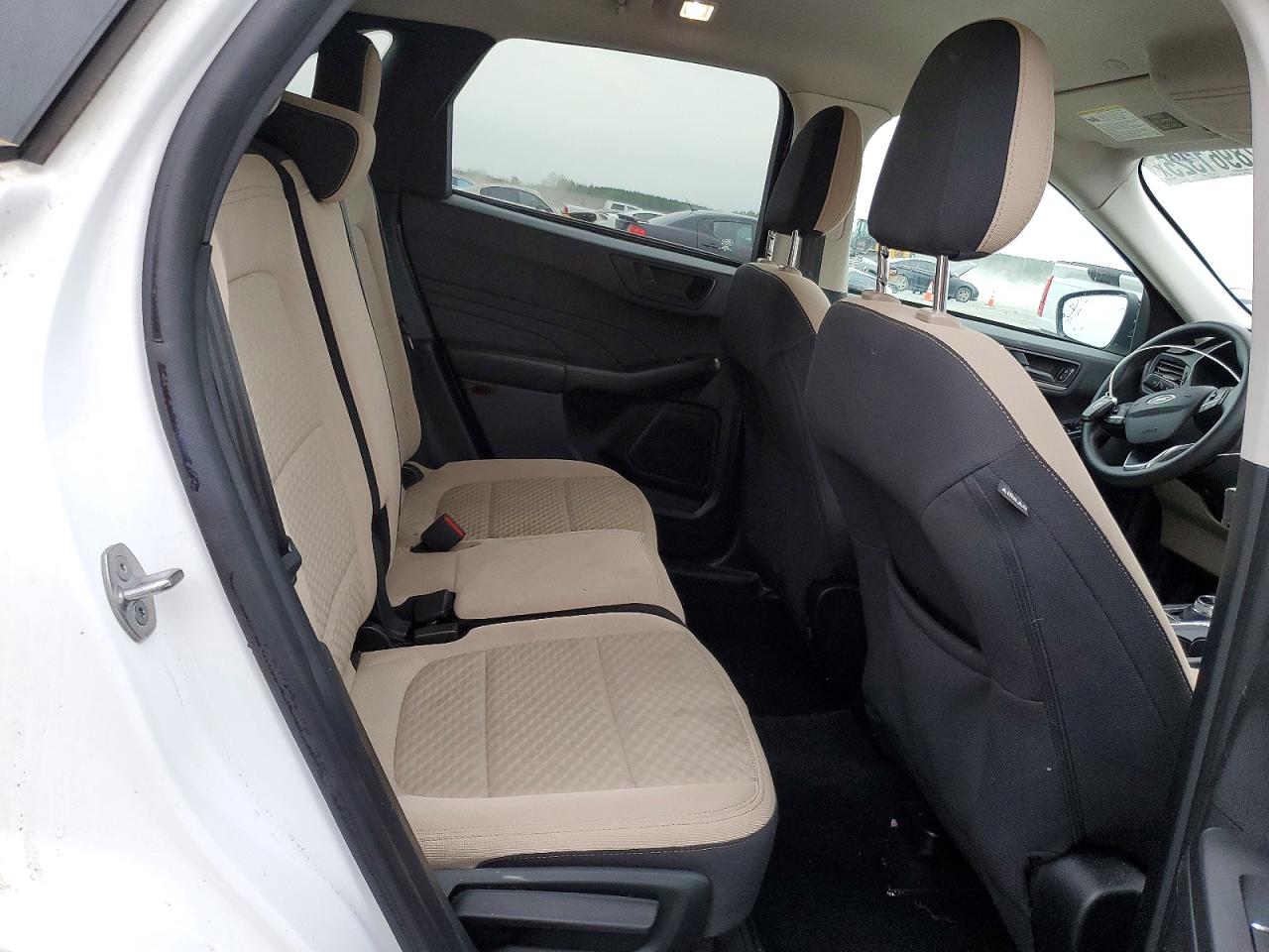 2022 FORD ESCAPE SE photo 10