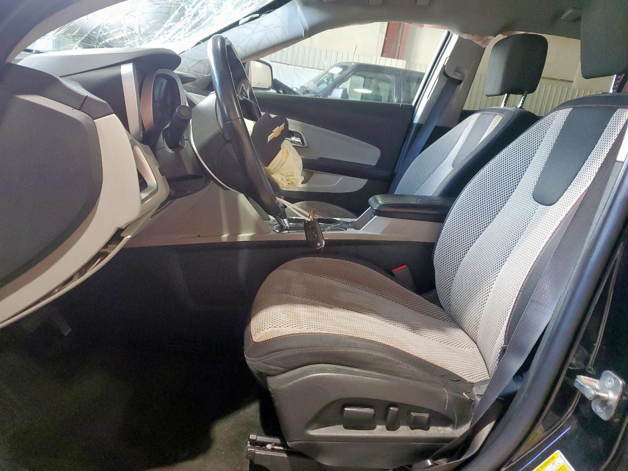 2016 CHEV EQUINOX photo 13