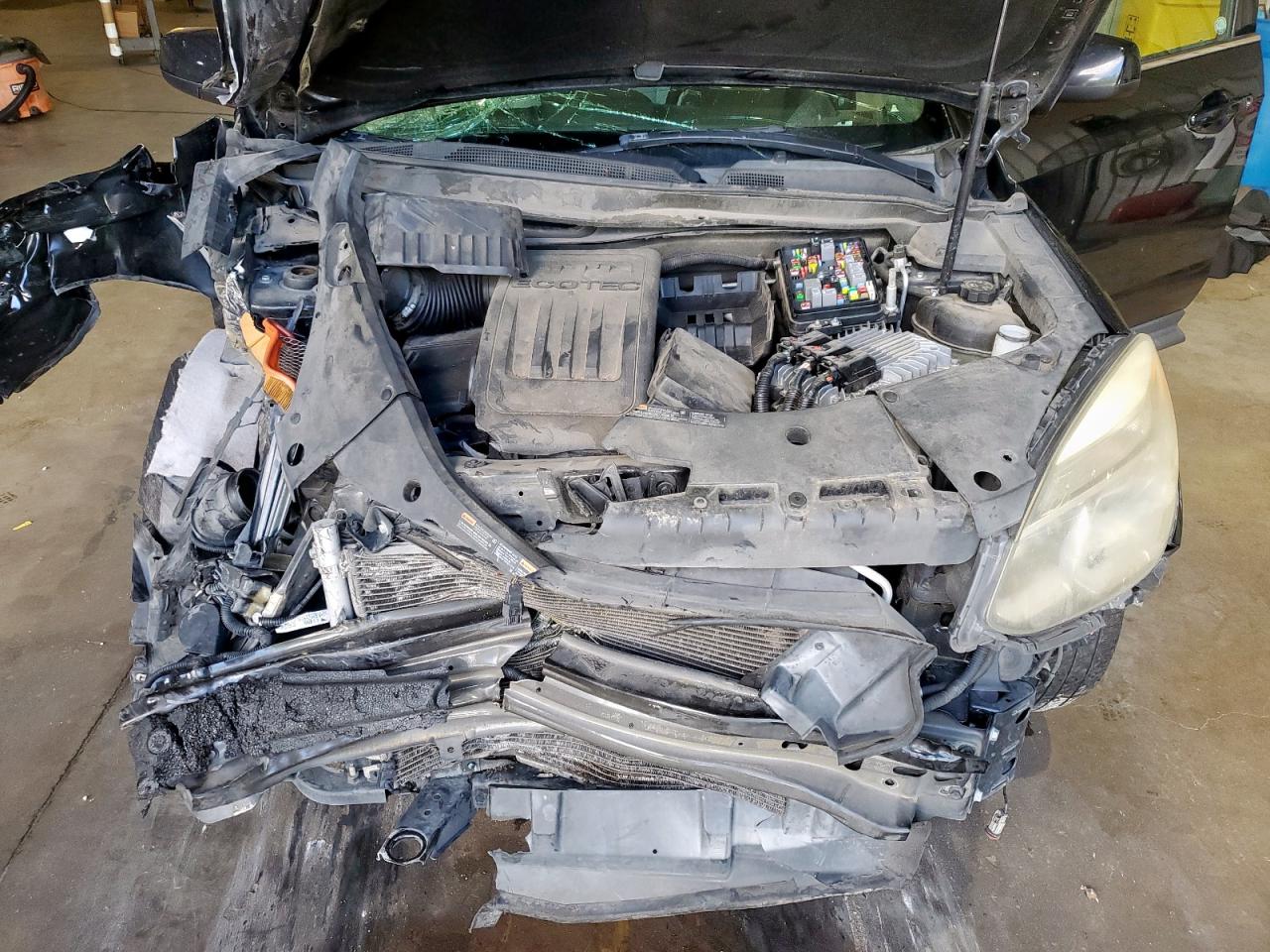 2016 CHEV EQUINOX photo 21