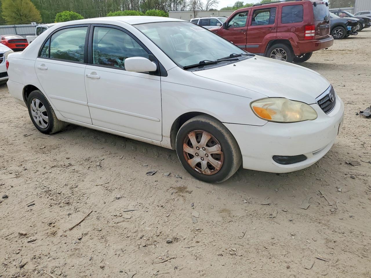 2005 TOYOTA COROLLA LE photo 4