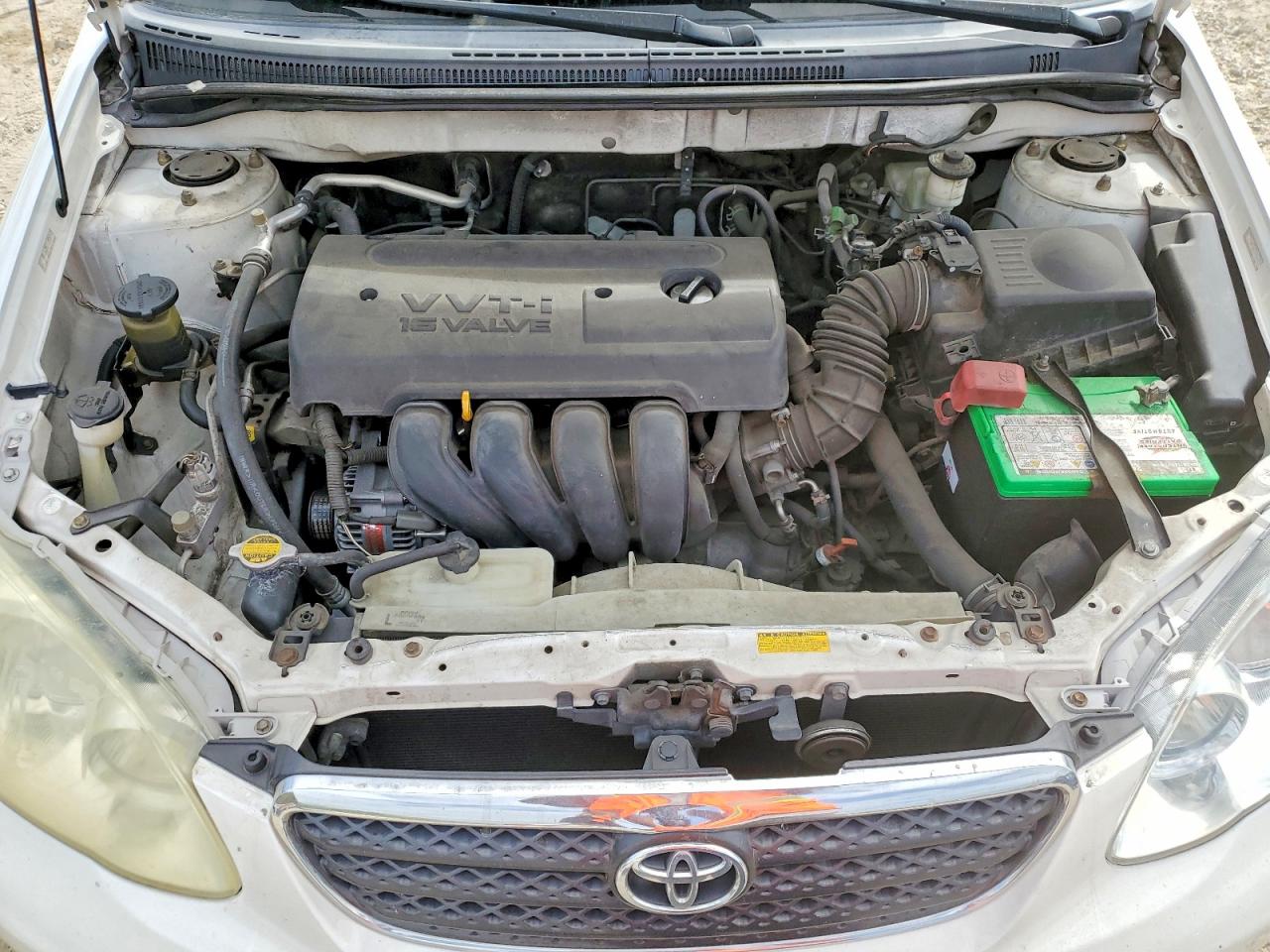 2005 TOYOTA COROLLA LE photo 11