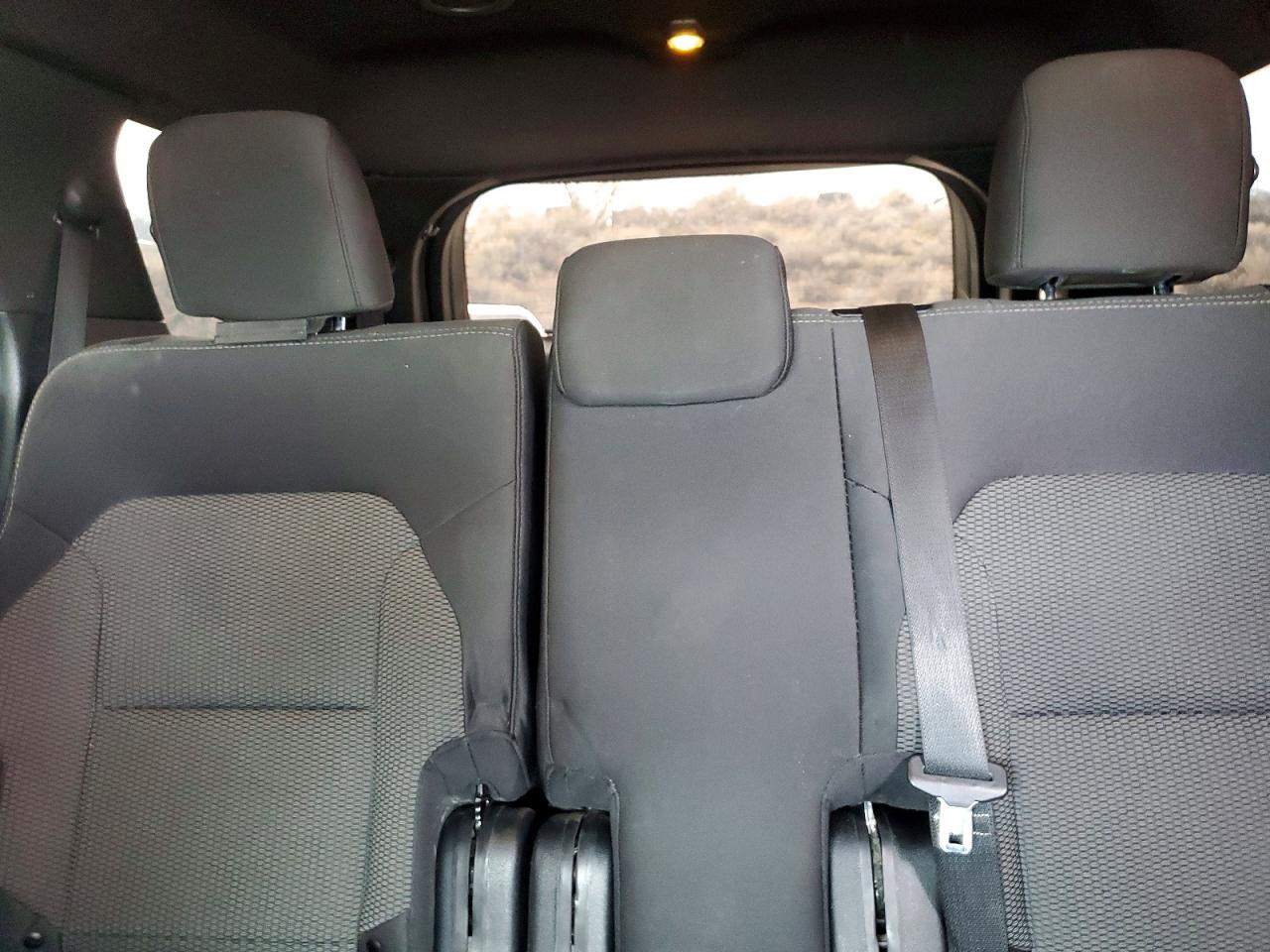 2019 FORD EXPLORER XLT photo 19