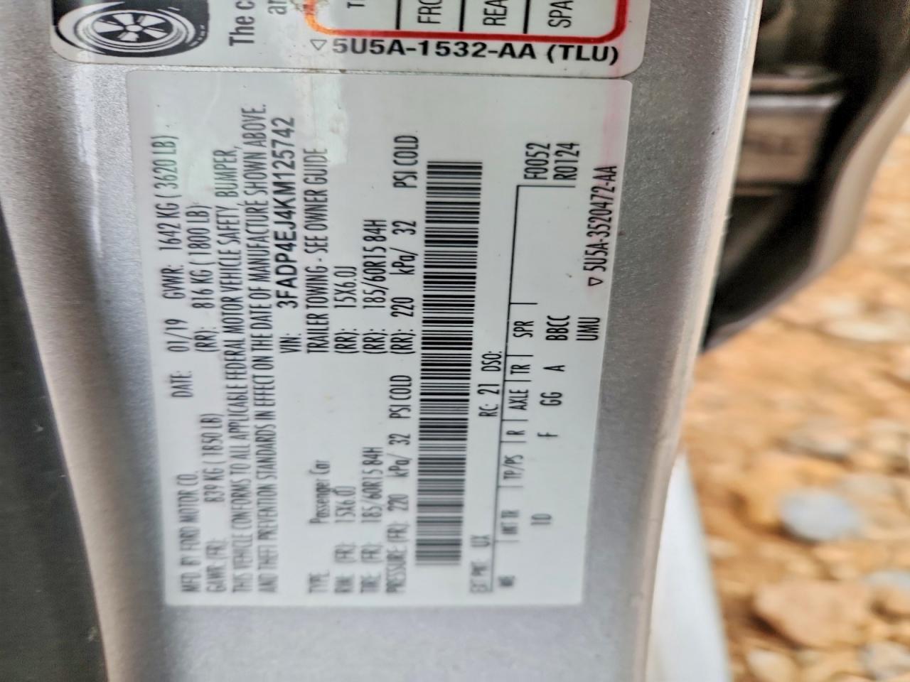 2019 FORD FIESTA SE photo 13