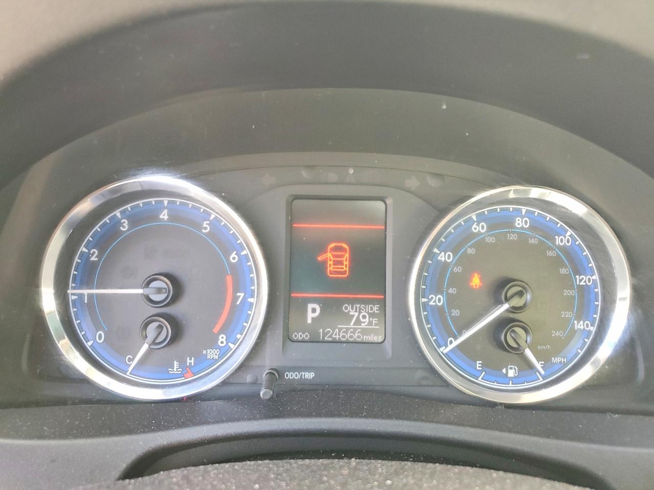2017 TOYOTA COROLLA LE photo 17