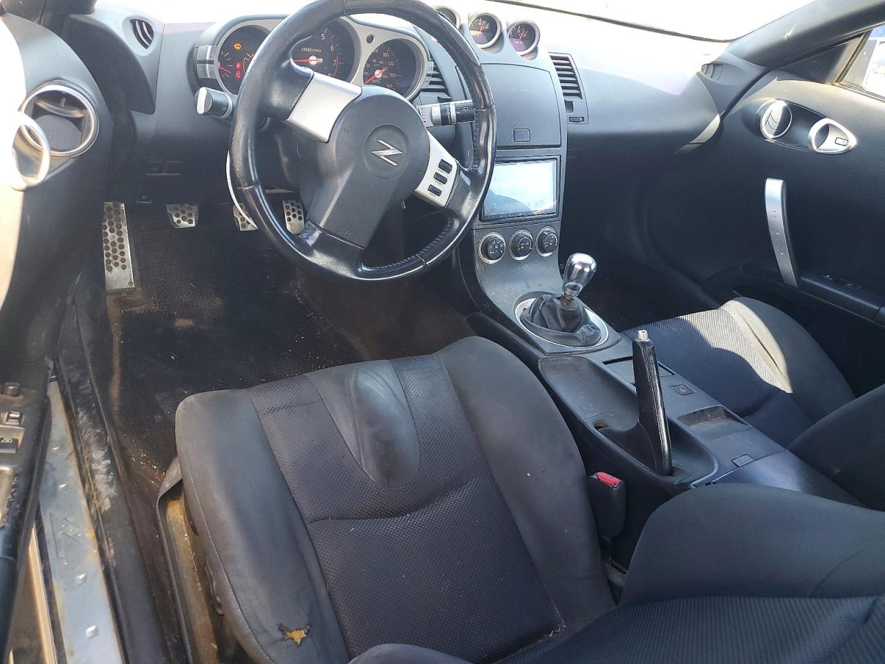 2005 NISSAN 350Z BASE photo 8