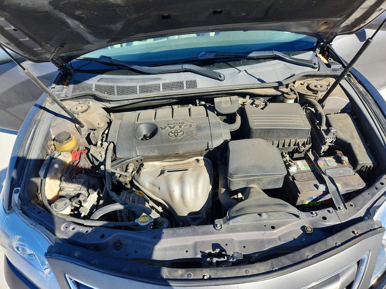 2011 TOYOTA CAMRY LE photo 31