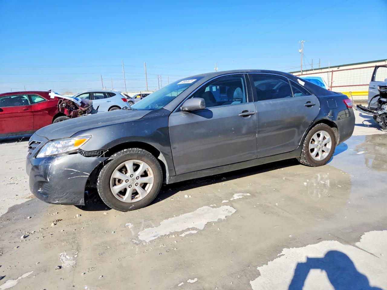 2011 TOYOTA CAMRY