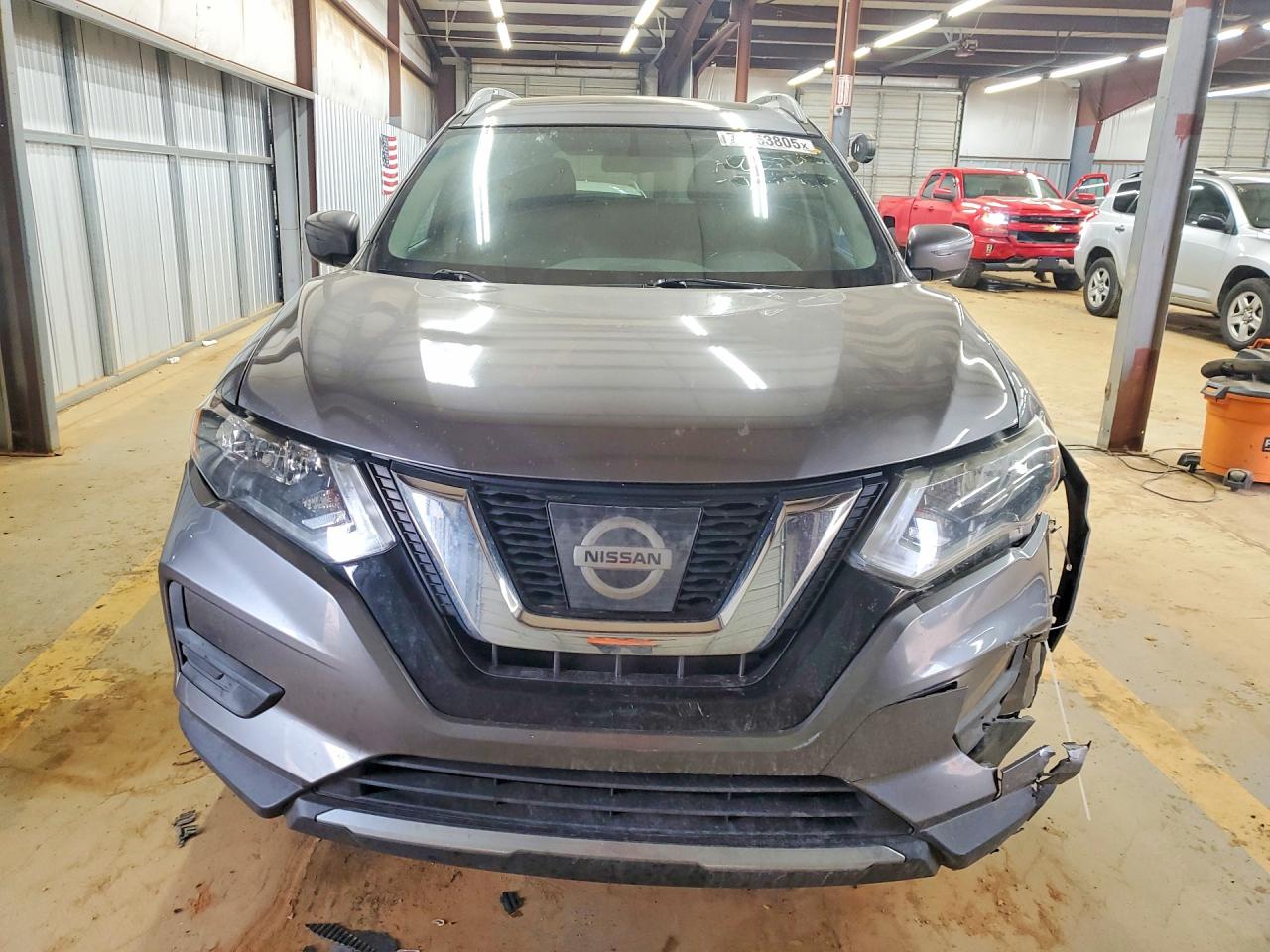 2017 NISSAN ROGUE SV photo 13