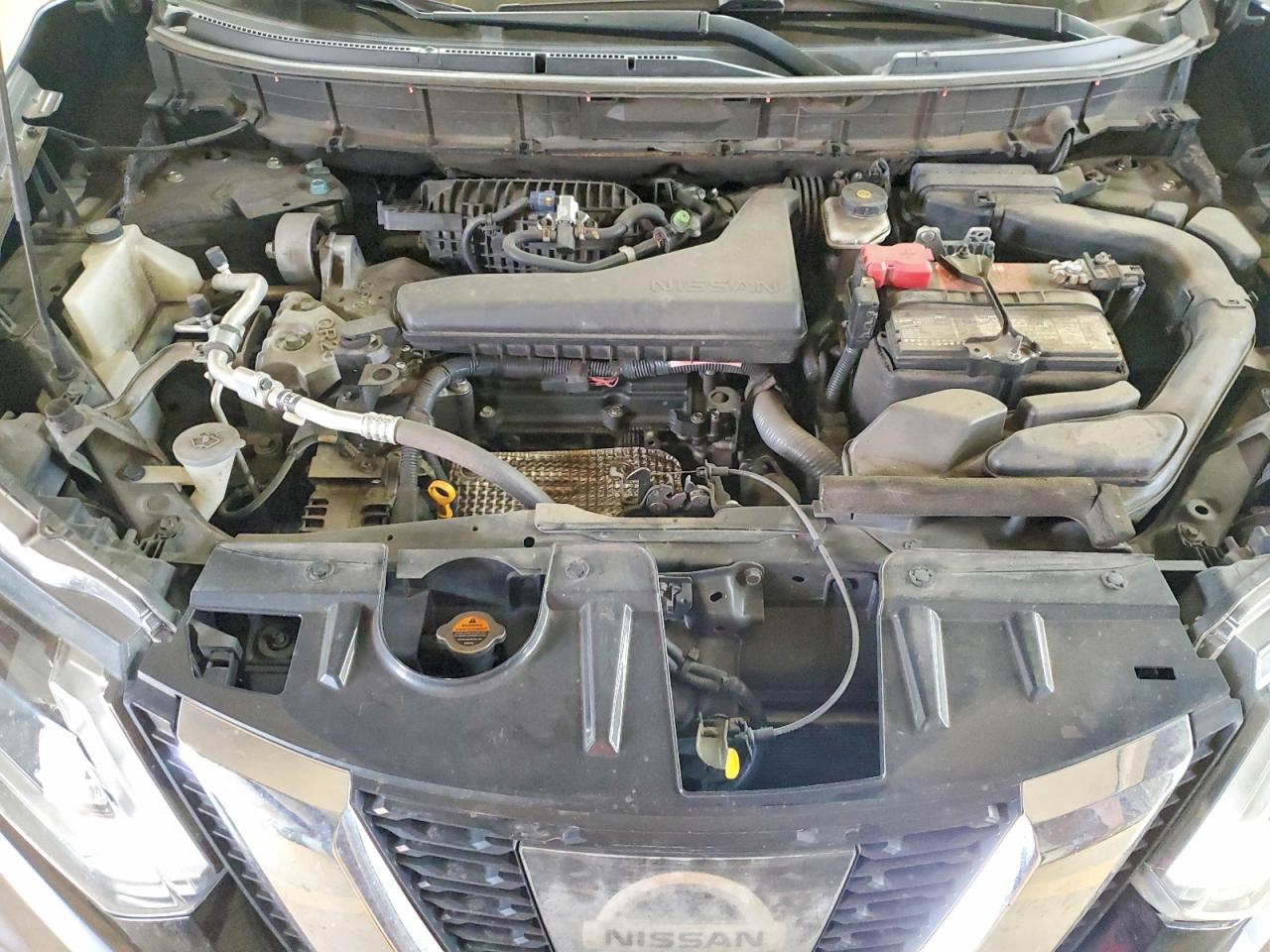 2017 NISSAN ROGUE SV photo 34