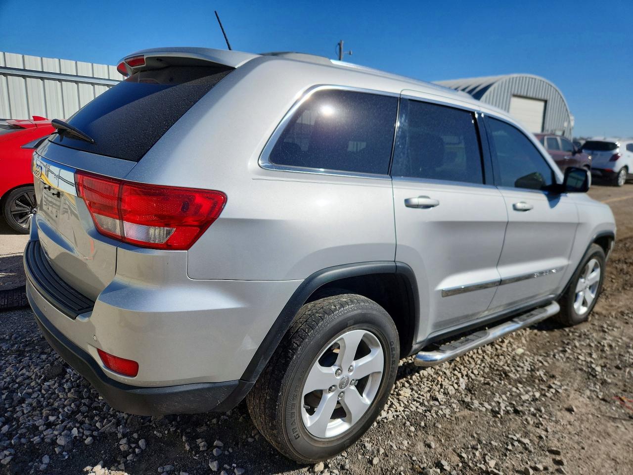 2012 JEEP GRAND CHEROKEE LAREDO photo 3