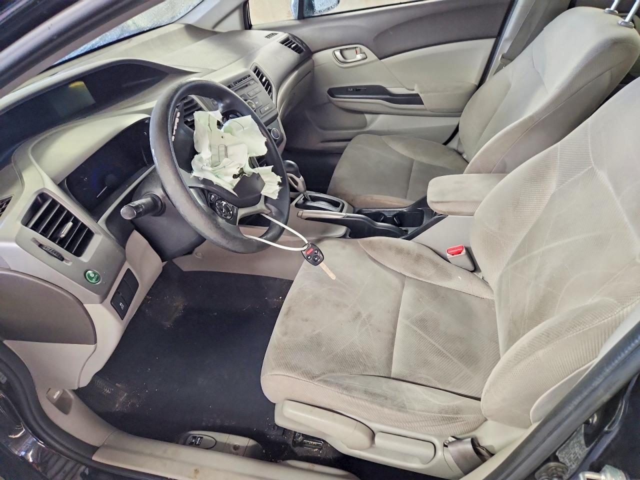 2012 HONDA CIVIC LX photo 7