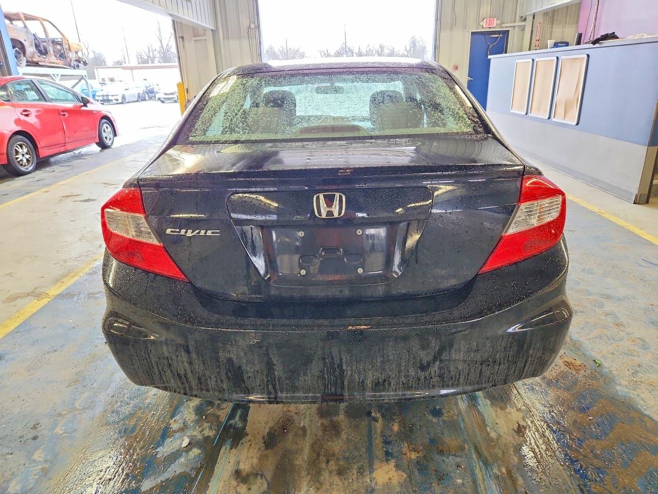 2012 HONDA CIVIC LX photo 6