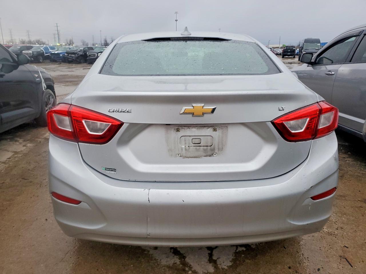 2019 CHEVROLET CRUZE LT photo 6