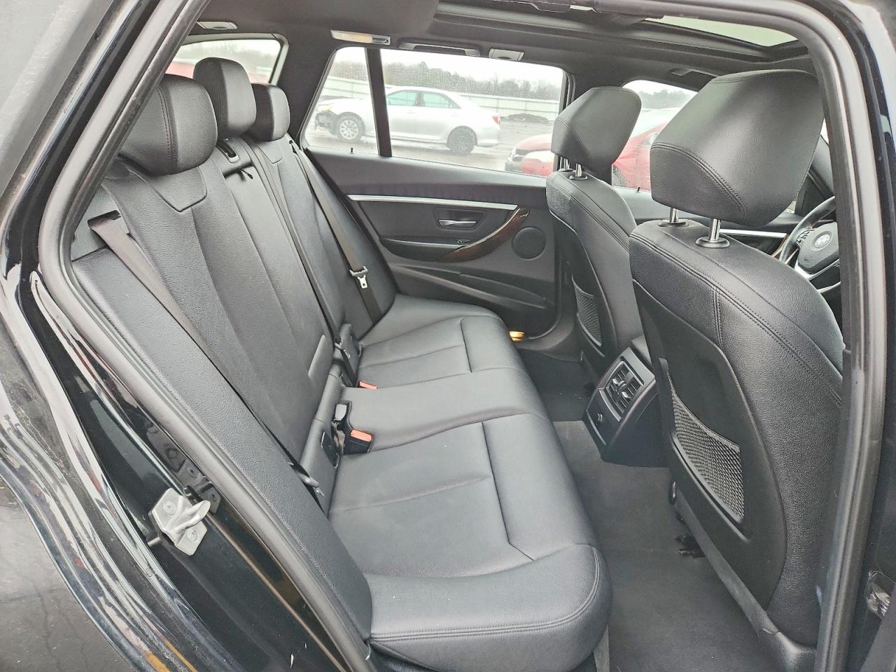 2017 BMW 330 XI photo 19